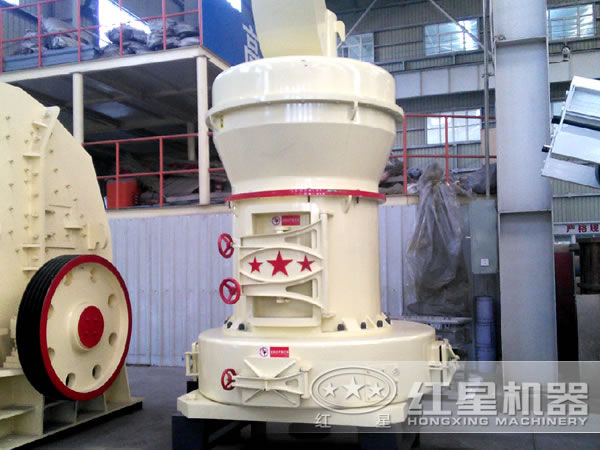 蛭石磨粉機出料粒度規格不同